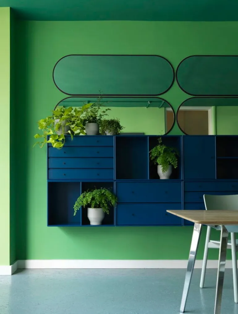 Montana Furniture Figure wall mirror, 148 Flint