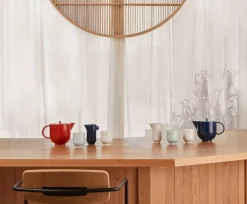 Motarasu Yoko teapot, 1,38 L, red