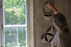 MUM's Mini Koala wall art, 20 x 30 cm, natural white - black - brown