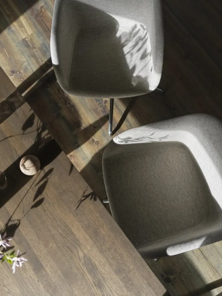 Muuto 70/70 table, 225 x 90 cm, solid smoked oak - sand