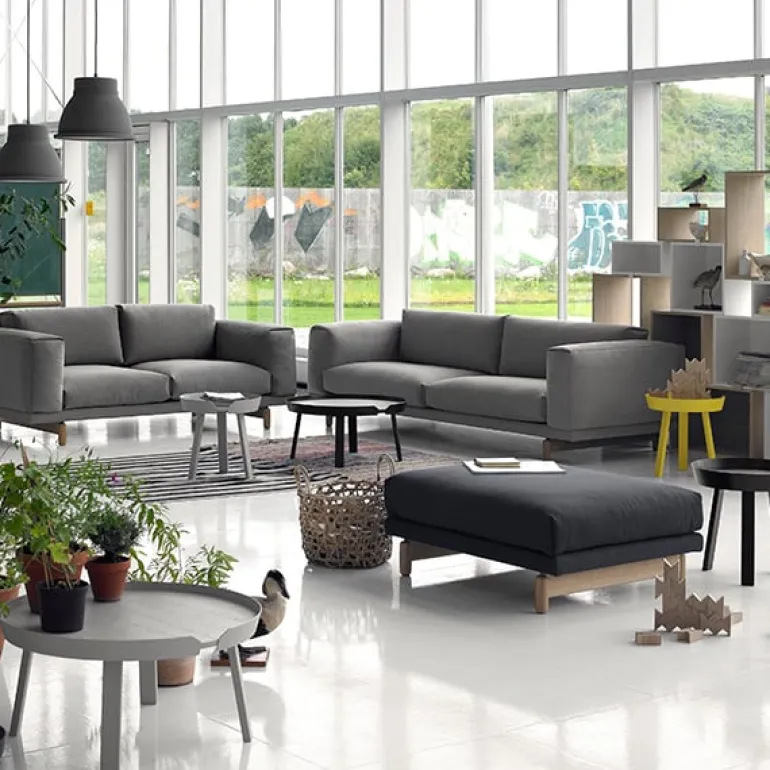 Muuto Around coffee table, small, black