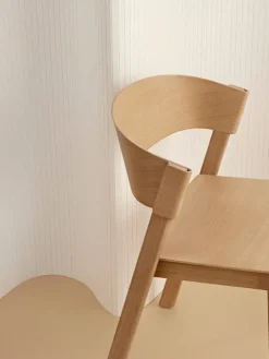 Muuto Cover side chair, oak