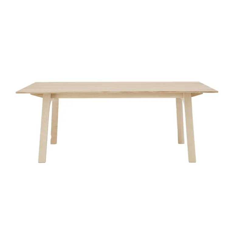 Muuto Earnest extendable table, 205 x 100 cm, oiled oak