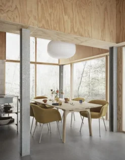 Muuto Earnest extendable table, 205 x 100 cm, oiled oak