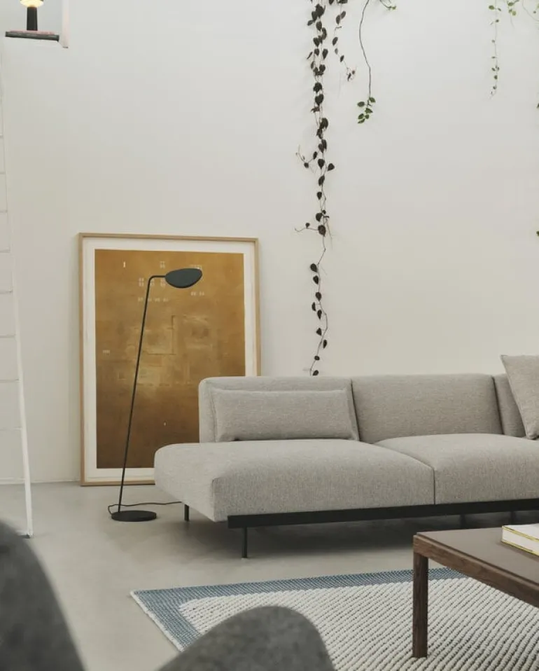 Muuto Ease portable lamp, black