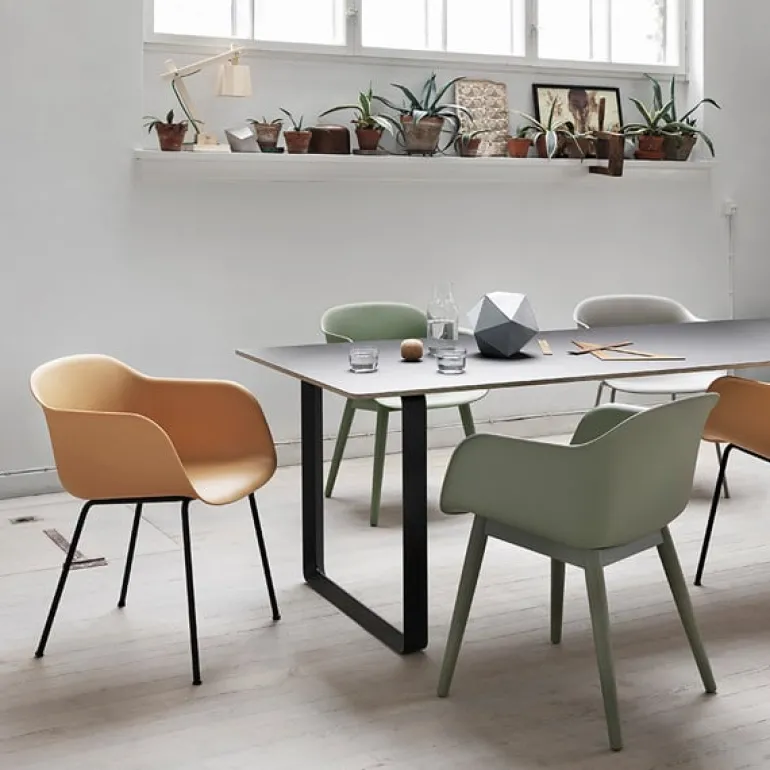 Muuto Fiber armchair, tube base, Remix 183 - black