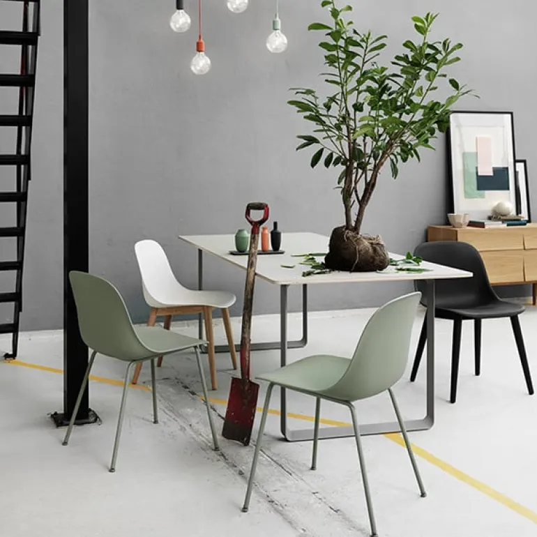 Muuto Fiber side chair, tube base, white