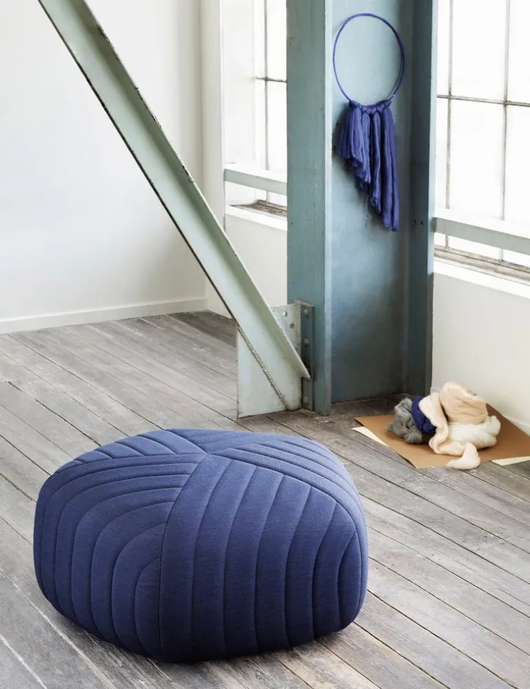 Muuto Five pouf, dark blue