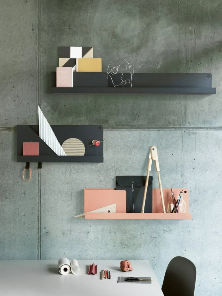 Muuto Folded shelf, black, large