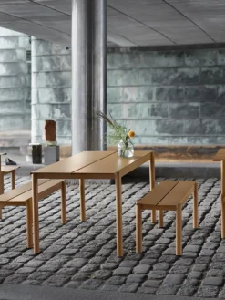 Muuto Linear Steel bench 110 cm, burnt orange