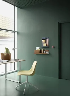 Muuto Post wall lamp, black