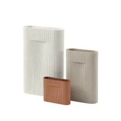 Muuto Ridge vase, 16,5 cm, terracotta