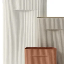 Muuto Ridge vase, 16,5 cm, terracotta