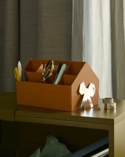 Muuto Sketch Toolbox, burnt orange