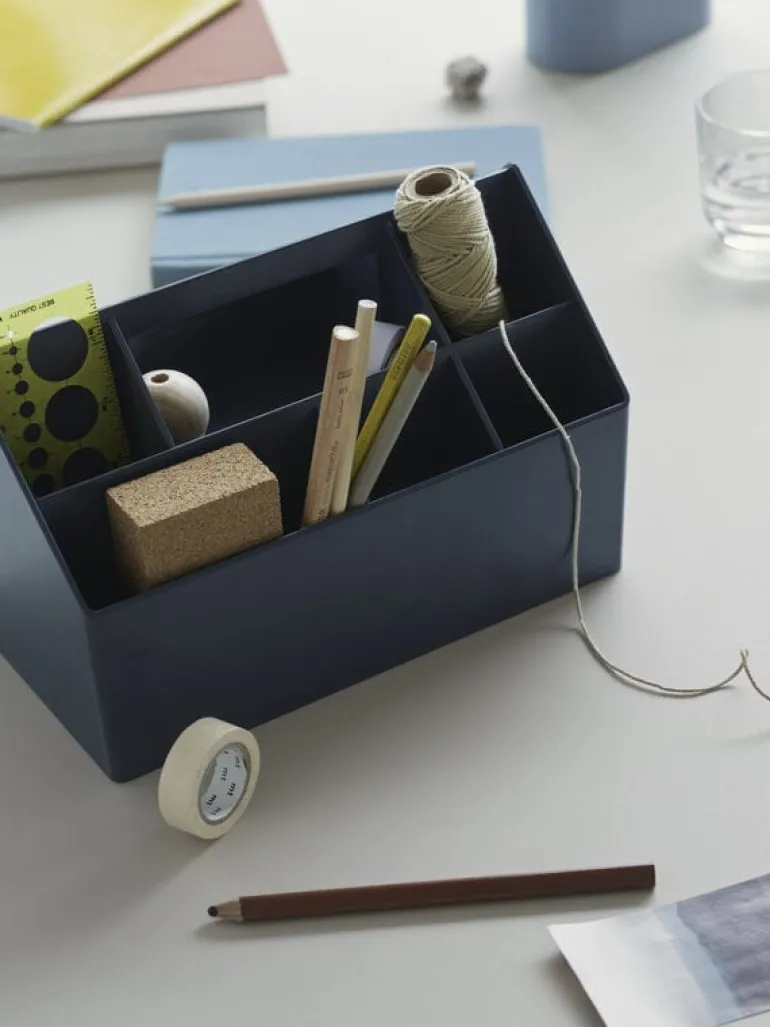 Muuto Sketch Toolbox, midnight blue