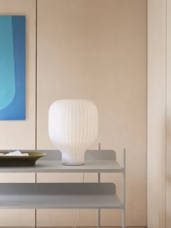 Muuto Strand table lamp, white