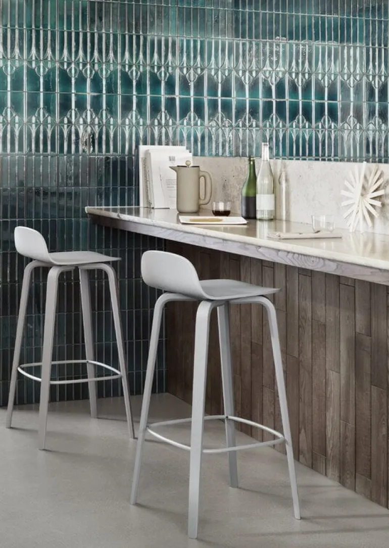 Muuto Visu bar stool, 75 cm, grey