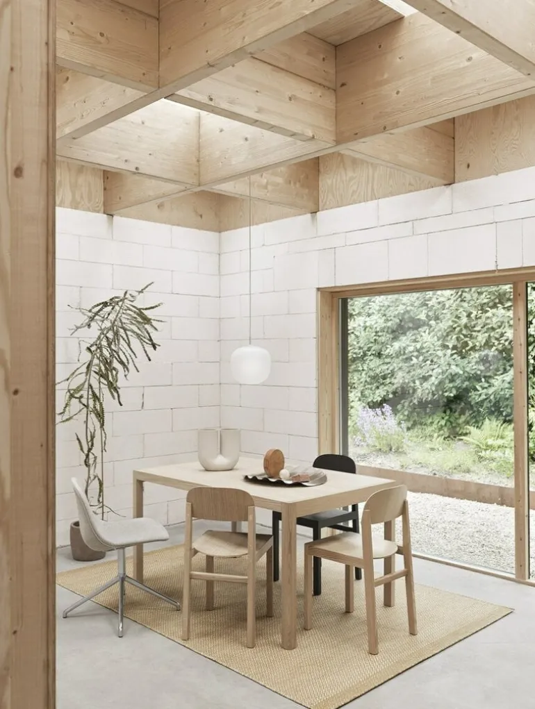 Muuto Workshop chair, oak