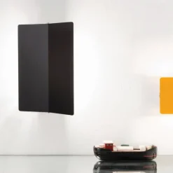 Nemo Lighting Applique à Volet Pivotant wall lamp, yellow