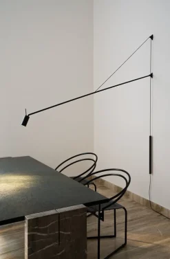 Nemo Lighting Swan wall lamp, black