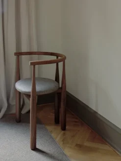 New Works Bukowski chair, walnut - Carnarvon 022