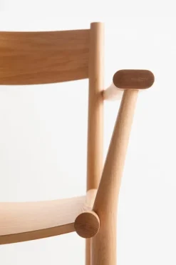 Nikari Akademia Armrest chair, light oak