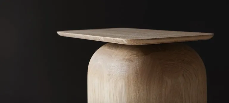 Nikari April table, medium, oak