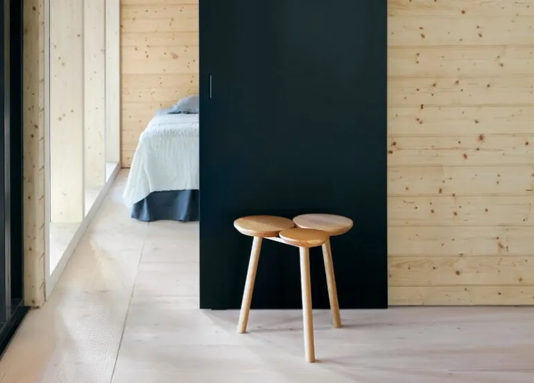 Nikari July stool/table, oak