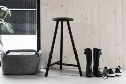 Nikari Perch bar stool 63 cm, black
