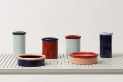 Nine Rod bowl, 7 x 23,3 cm, red - coral