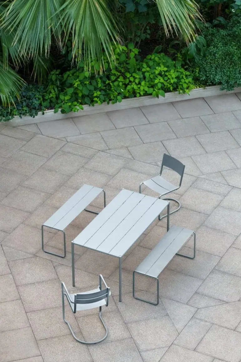 Nine Sine dining chair, grey