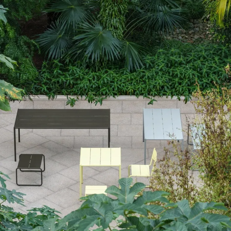 Nine Sine dining table, 151 x 75,5 cm, grey