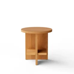Nine Tee side table, round, matt lacquered oak