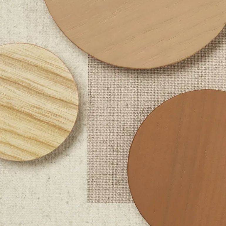 Nofred Noticeboard, sand