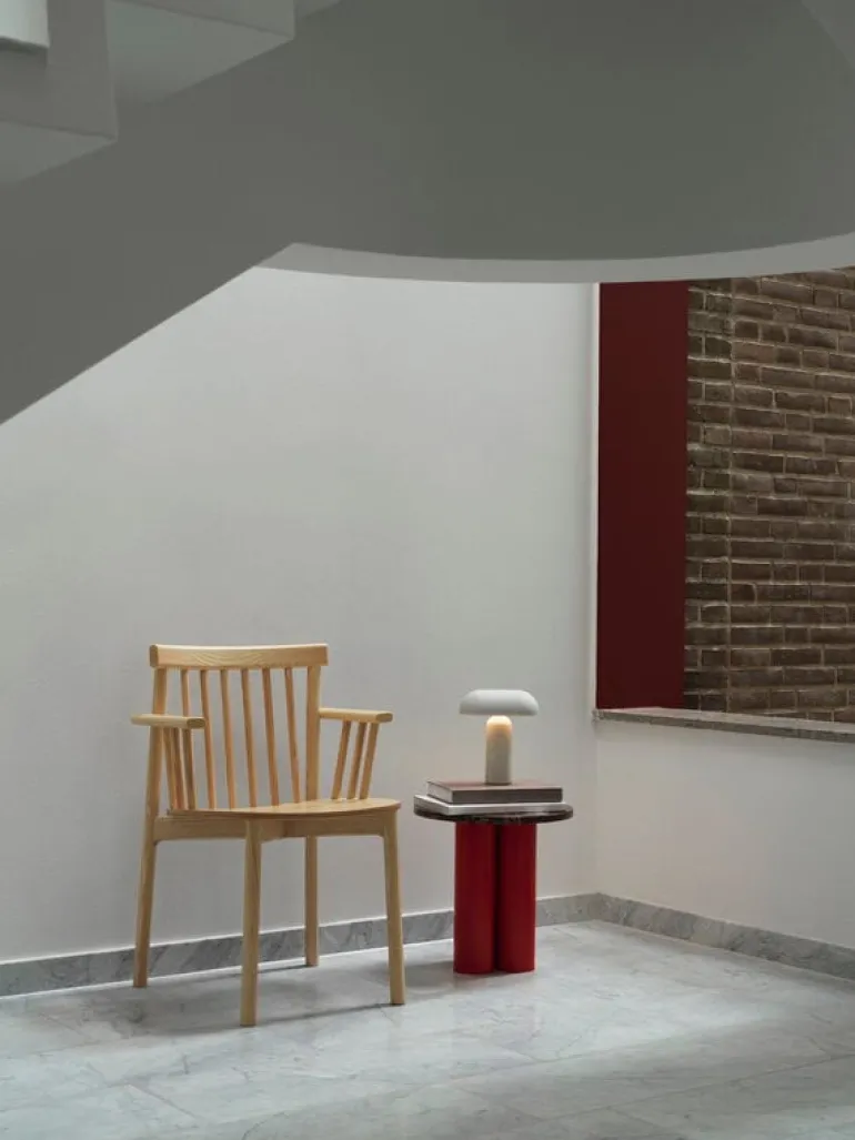 Normann Copenhagen Dit table, bright red - Portoro Gold marble