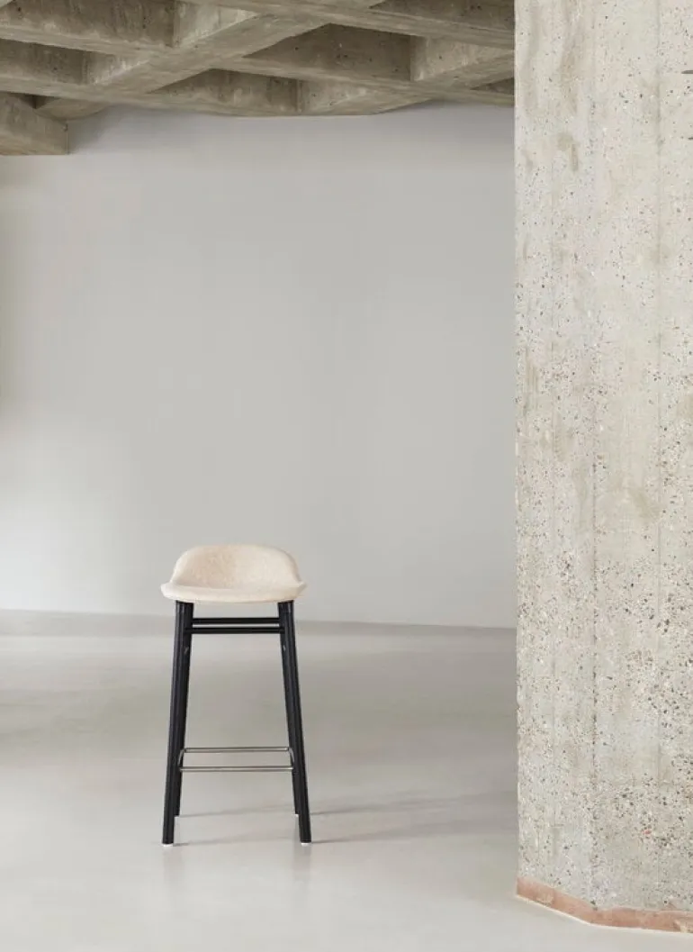 Normann Copenhagen Form bar stool, 65 cm, black oak - Main Line Flax 20