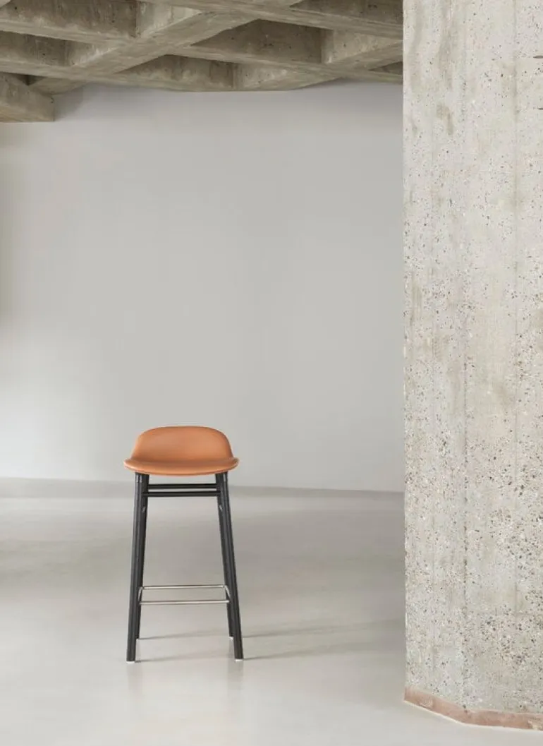 Normann Copenhagen Form bar stool, 65 cm, black oak - brandy leather Ultra