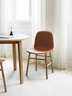 Normann Copenhagen Form chair, oak - Synergy 16