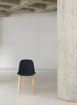 Normann Copenhagen Form chair, oak - Synergy 16