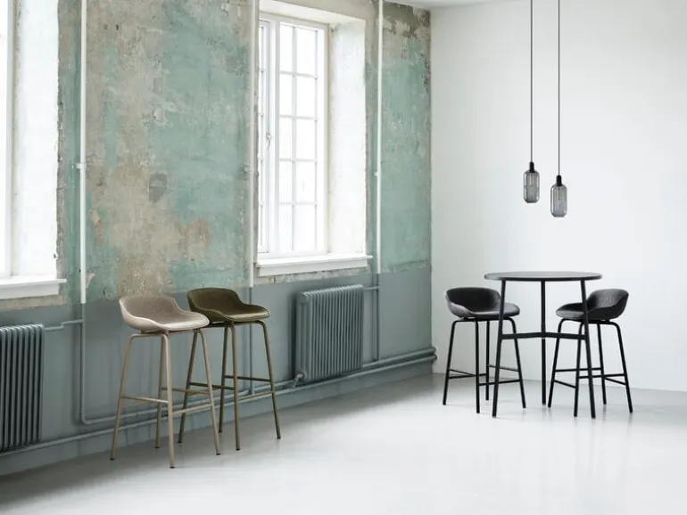 Normann Copenhagen Hyg bar stool, 65 cm, black - Synergy 16