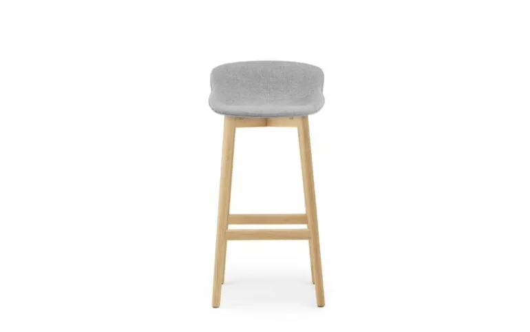 Normann Copenhagen Hyg bar stool, 75 cm, oak - Synergy 16
