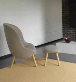Normann Copenhagen Hyg lounge chair, high, oak - Main Line flax 20