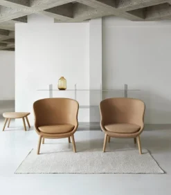 Normann Copenhagen Hyg lounge chair, low, oak - Synergy 16