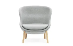 Normann Copenhagen Hyg lounge chair, low, oak - Synergy 16