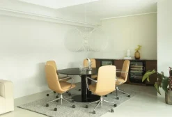 Normann Copenhagen Off chair with 5 wheels, armrests, alu. - brown leather Ultra