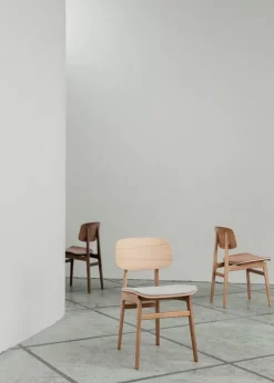 NORR11 NY11 chair, natural oak - Hallingdal 65 220