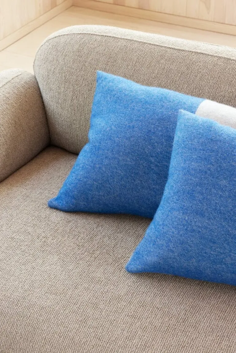 Northern Echo cushion cover, 40 x 60 cm, vertical blue