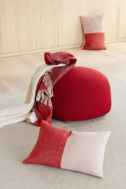 Northern Echo cushion cover, 40 x 60 cm, vertical red