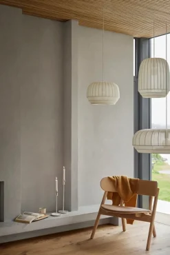 Northern Tradition pendant, large, oval, white