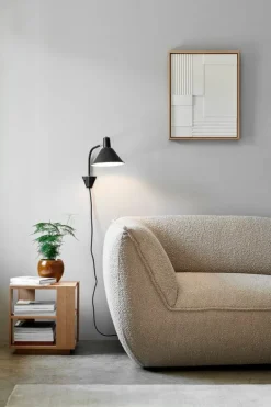 NUAD Arcon wall lamp, black